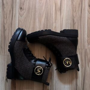 Michael Kors Women's Brown Ankle Boots